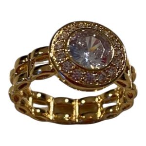 18Kt gold overlay ring NEW sizes 7 -10  jewelry pretty cubic zirconia very nice.